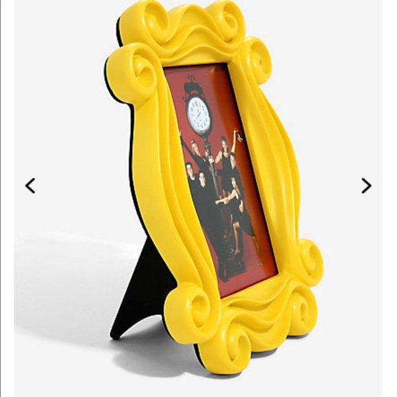 Wall Decor | Nwt Friends Tv Show Yellow Peephole Photo Frame | Poshmark